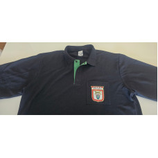 CAMISA PÓLO "MALHA PIQUET" PRETA COM DETALHE VERDE BANDEIRA E COM 1 BORDADO NO BOLSO